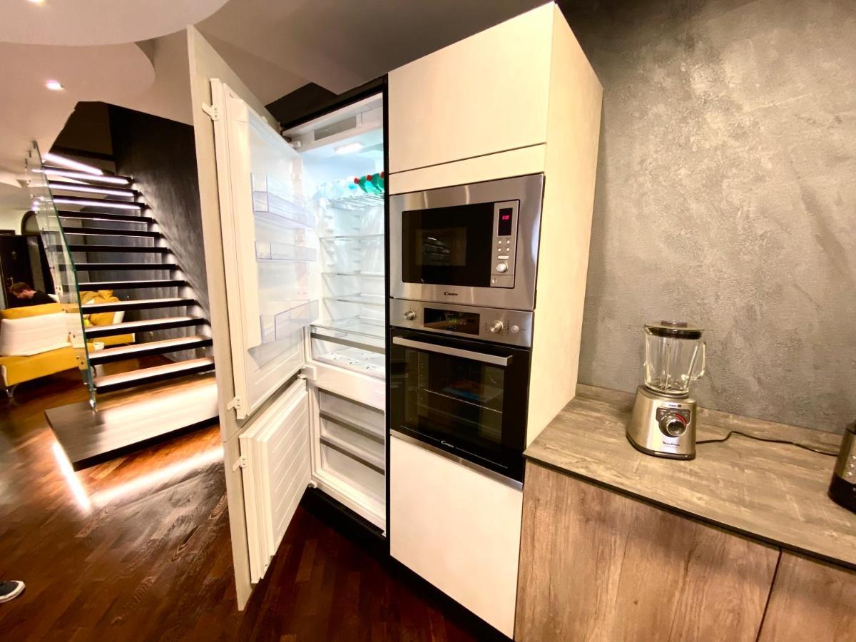 Wood Luxury House Leilighet Pescara Eksteriør bilde