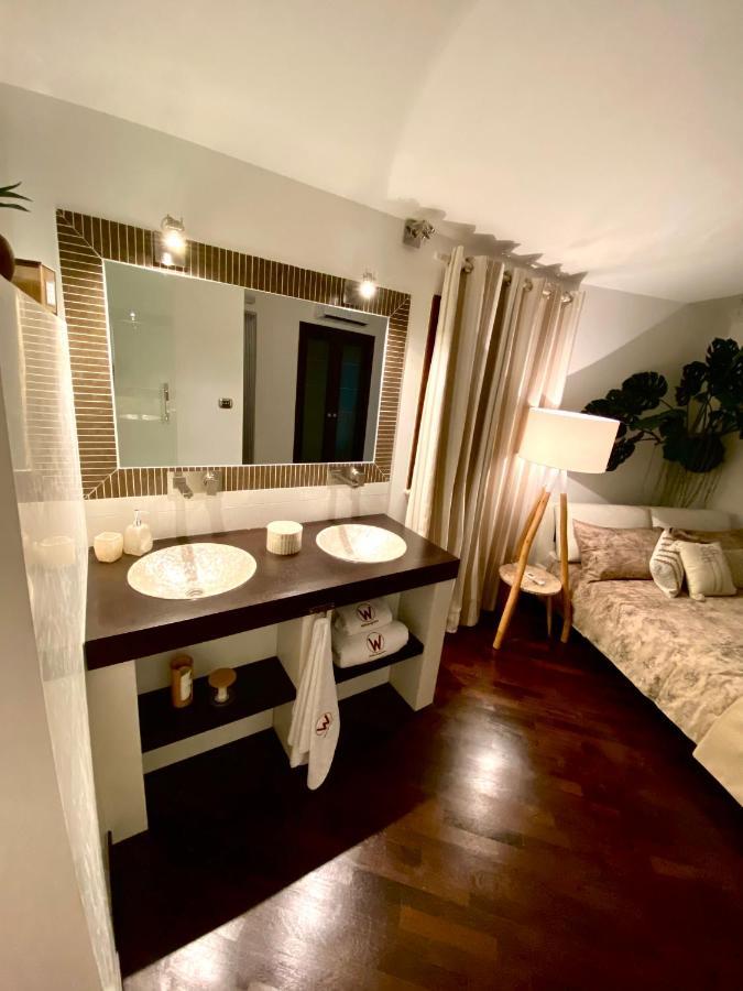Wood Luxury House Leilighet Pescara Eksteriør bilde